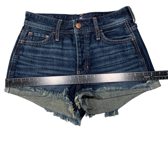 Hollister High Rise Vintage Denim Shorts Frayed Hem Dark Wash Size 25 - Picture 8 of 11
